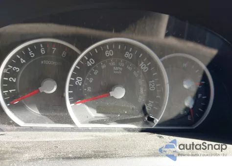 2008 Kia Sorento Lx Base z USA, uszkodzony, nr VIN KNDJD735985845906